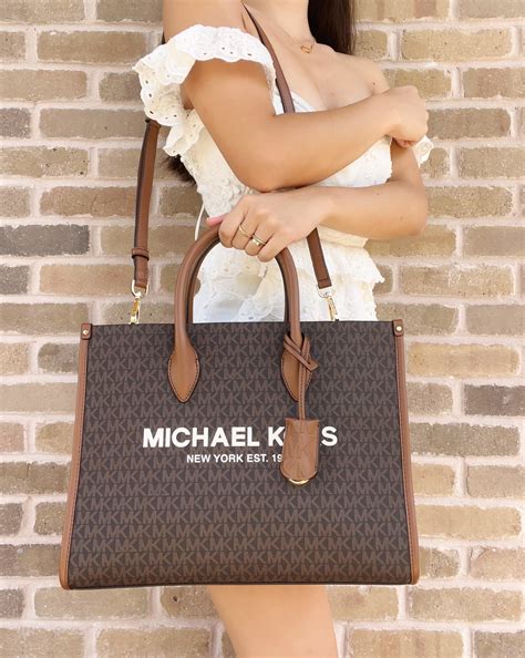 michael kors md ew ring tote|michael kors mirella medium.